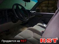 CHEVROLET Suburban