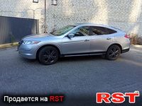 HONDA Crosstour