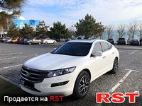 HONDA Crosstour