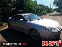 HYUNDAI Coupe