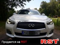 INFINITI Q