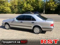 MERCEDES E-Class