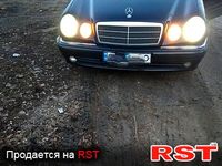 MERCEDES E-Class