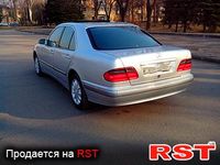 MERCEDES E-Class