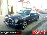 MERCEDES E-Class
