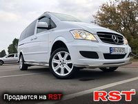 MERCEDES Viano