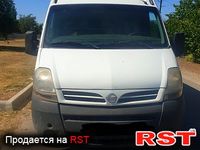 NISSAN Interstar