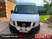 NISSAN NV400