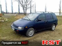 NISSAN Preria