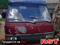 NISSAN Urvan