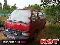 NISSAN Urvan