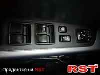 PEUGEOT 4007