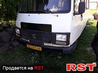 PEUGEOT J9