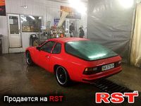 PORSCHE 924
