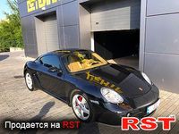 PORSCHE Cayman