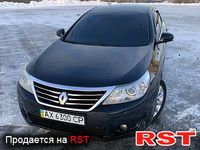 RENAULT Latitude