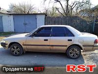 TOYOTA Carina