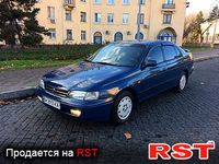 TOYOTA Carina