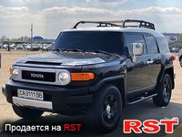 TOYOTA FJ Cruiser