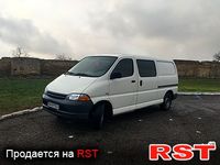 TOYOTA Hiace
