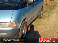TOYOTA Previa