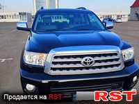 TOYOTA Sequoia