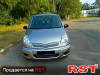 TOYOTA Yaris Verso